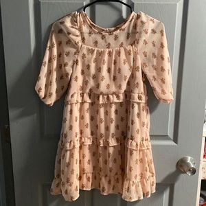Girls dress